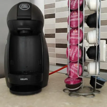 Modern 3 Bedroom With Ac *