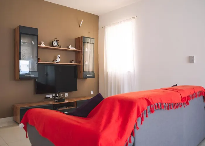 Modern 3 Bedroom With Ac Lejlighed *