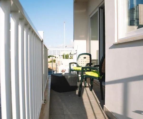 Lejlighed Modern 3 Bedroom With Ac