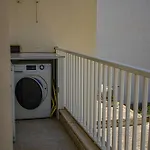 Modern 3 Bedroom With Ac Apartman *