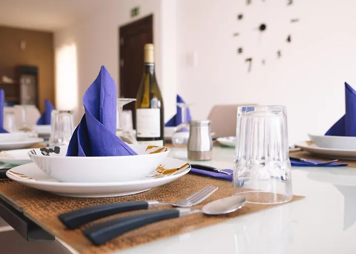 Modern 3 Bedroom With Ac Appartamento