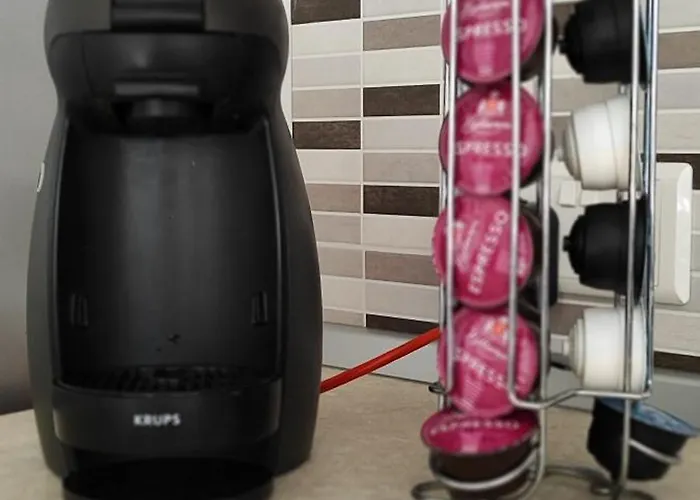 Modern 3 Bedroom With Ac *